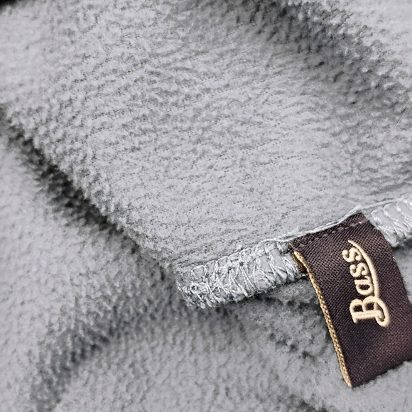 G.H. Bass & Co. Men's Fleece Sweater Pullover Blue Crew Neck M-3 - Picture 6 of 7